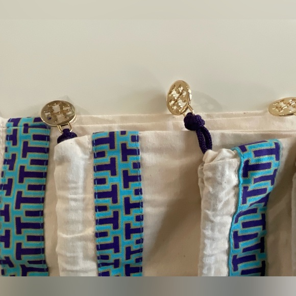 Tory Burch Drawstring Shoe Bags - Picture 6 of 6